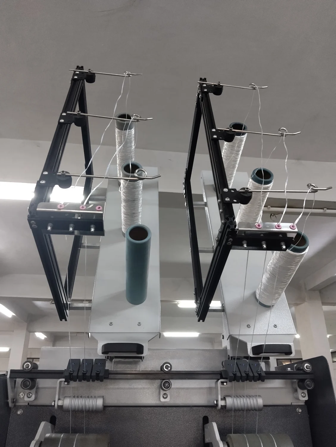 RE-300 — Guide assembly detail